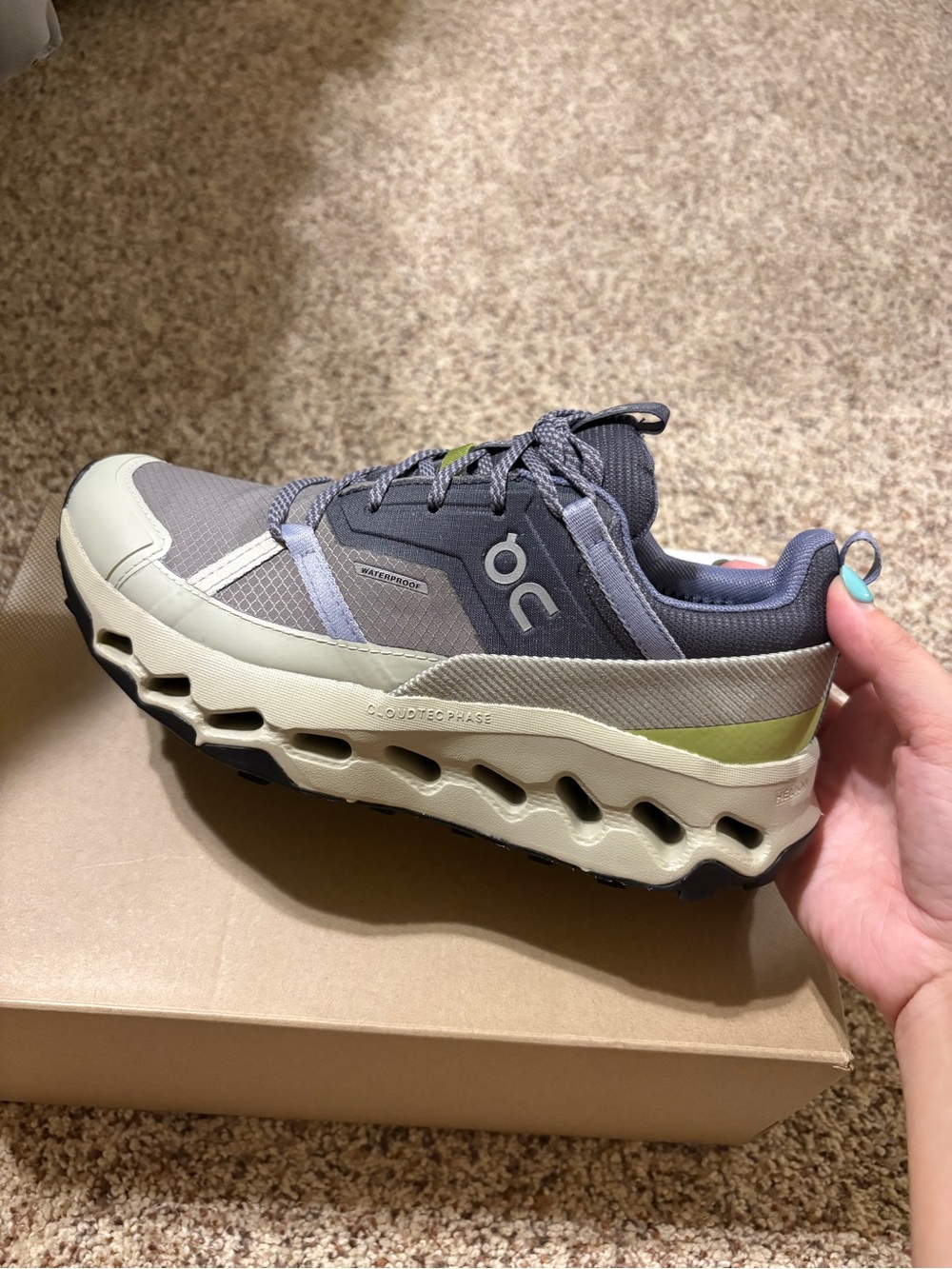 Women’s On clouds